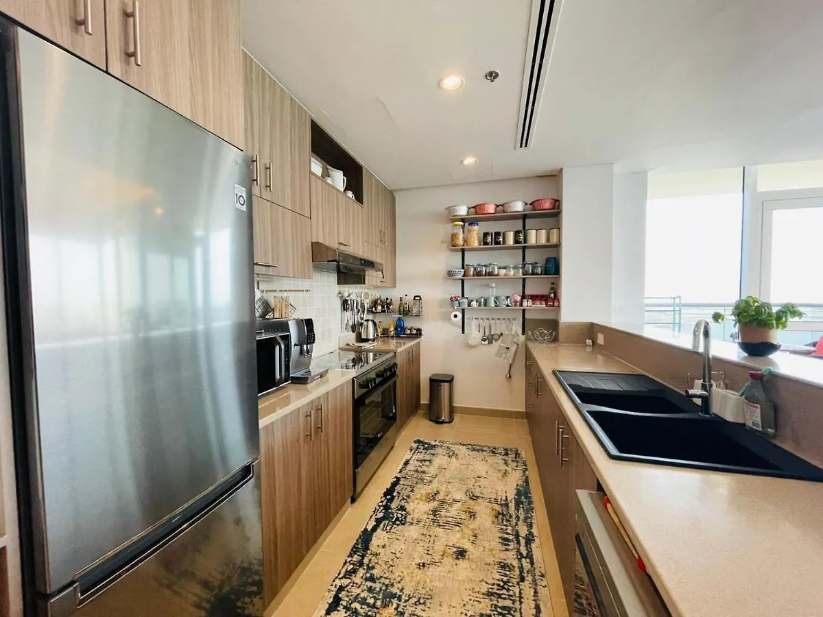 Luxury 2 Bedroom Apartment In Gateway Residence Ras al-Khaimah